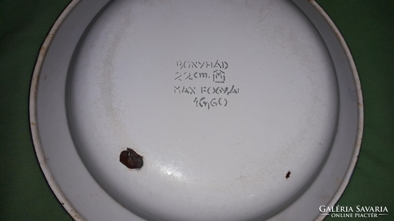 Antik Bonyhádi zománcos fém tál, tányér virágmintával 12 cm átmérő a képek szerint