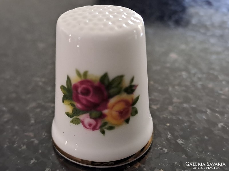 Royal Albert old country roses angol porcelán gyűszű hibátlan gyűjtői