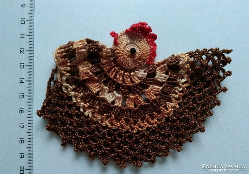 Crochet Easter hen