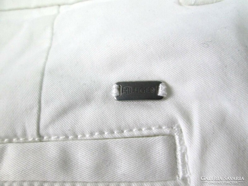 Original tommy hilfiger (w29) women's white shorts