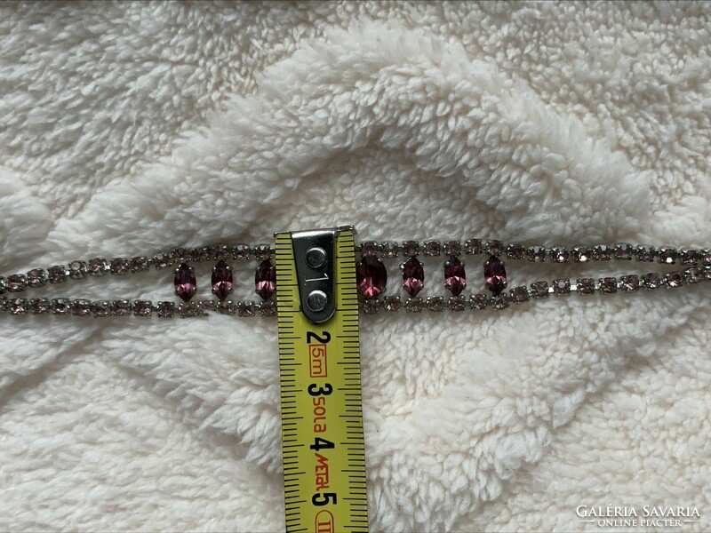 Retro pink metal bracelet with rhinestones