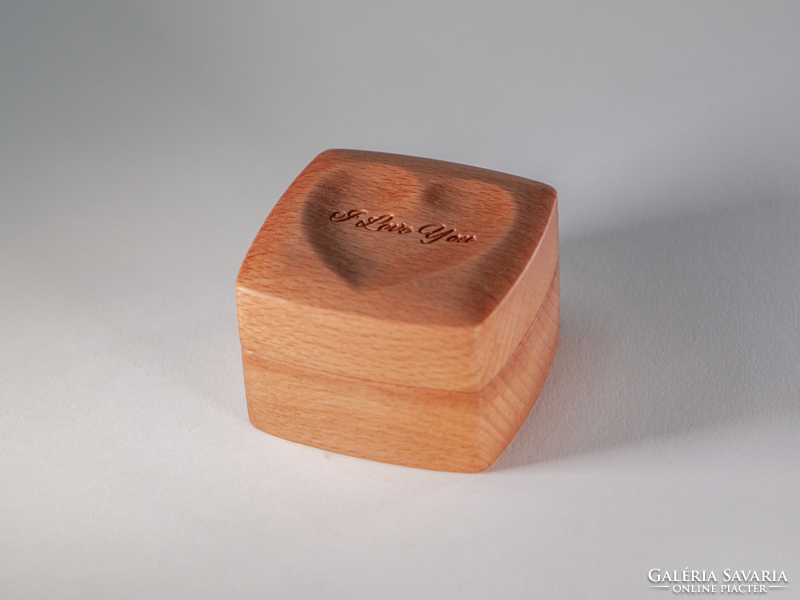 Wooden ring box, hollow heart, beech