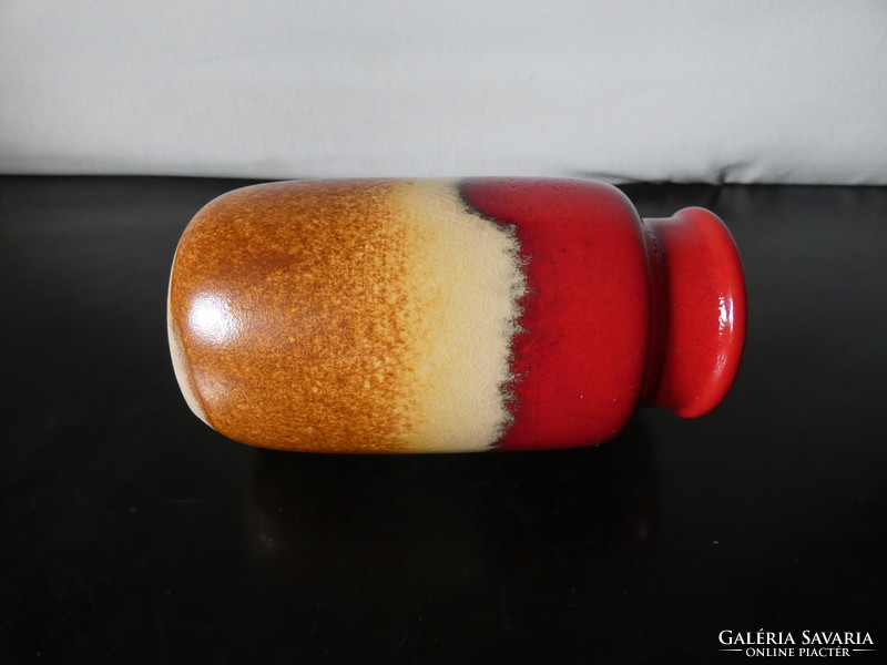 Scheurich West German ceramic vase (231-15), with brown and red fabiola decor from the 1960s!