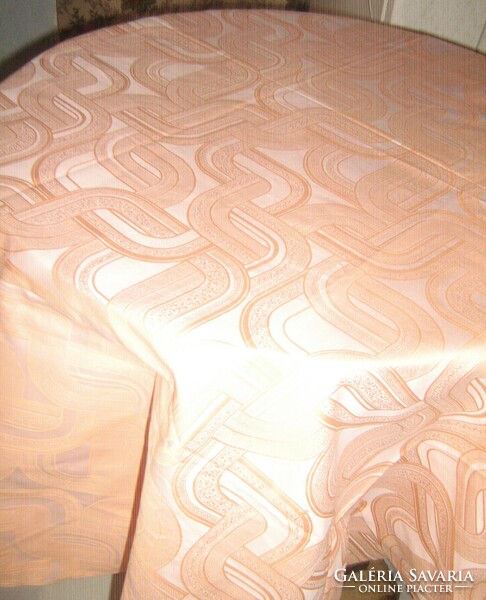 Beautiful damask tablecloth new
