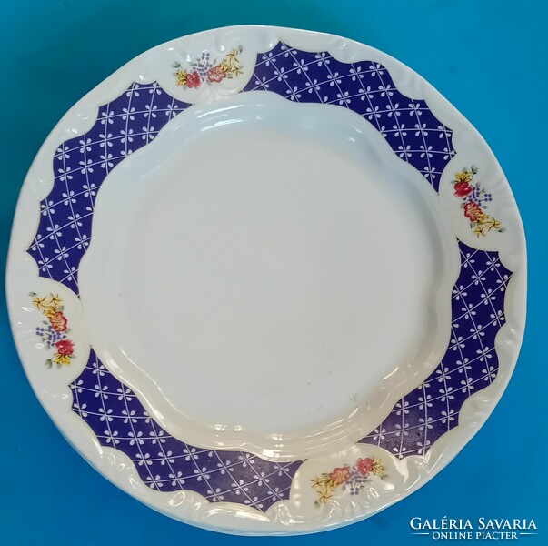 5 Zsolnay lapos tányér Marie Antoinette minta