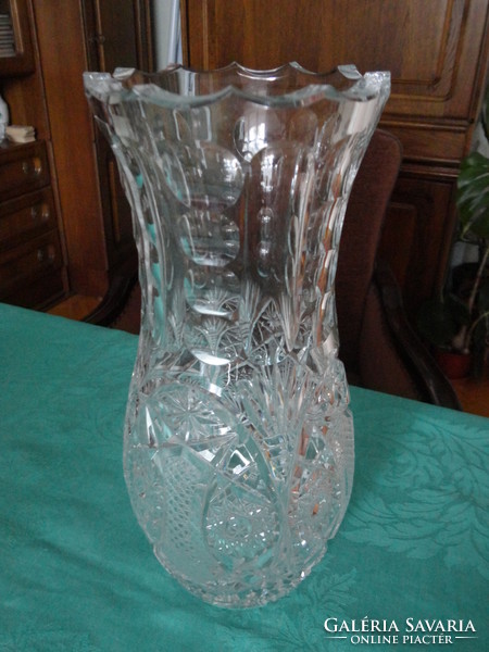 Lead crystal vase /3/