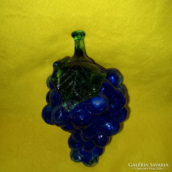 "Egy fürt szőlő " .üveg figura, dekoráció. Díszüveg.