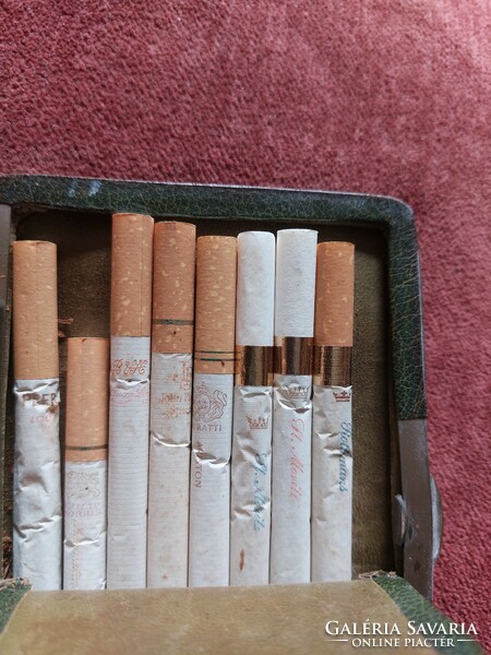 Antik monogramos, ezüstkeretes, gyíkbőr cigarettatárca