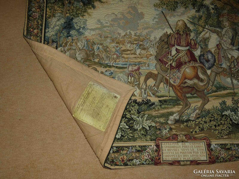 Gyönyörű csatajelenetes, XIV. Lajost (Napkirály) ábrázoló faliszőnyeg