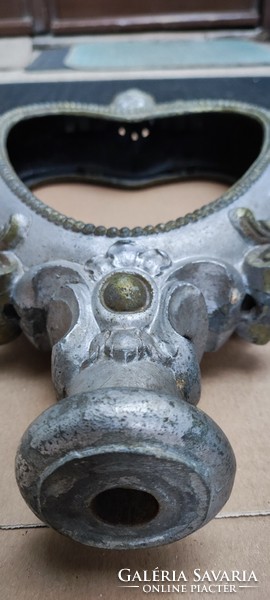 Antik öntvény ,lámpa ,kandeláber,puttó szent korona 46x27x7 cm