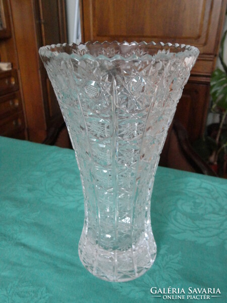 Lead crystal vase /2/