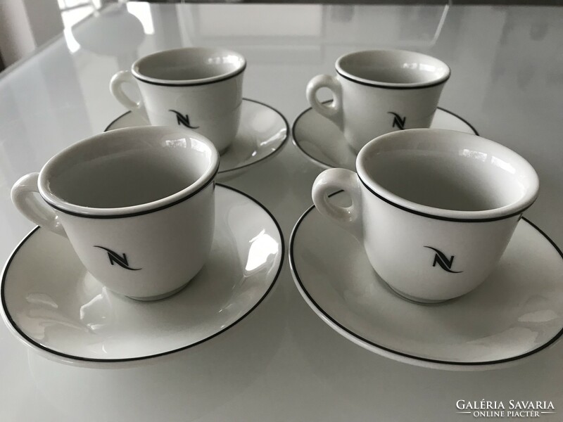 Nespresso csészék fehér porcelànból fekete szegéllyel