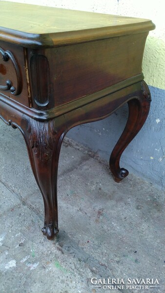 Baroque console table with drawers
