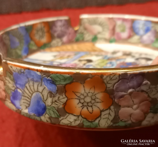 Oriental hand-painted ashtray
