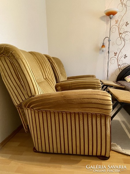 Relax/dönthető fotelek (2db) + kanapé