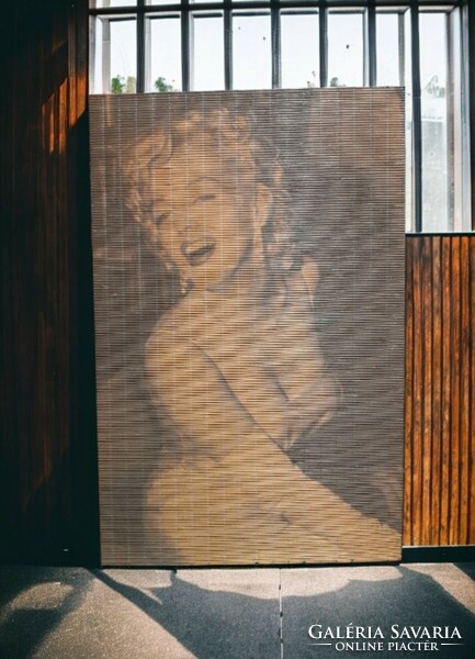 Retro bamboo pictures of marilyn monroe