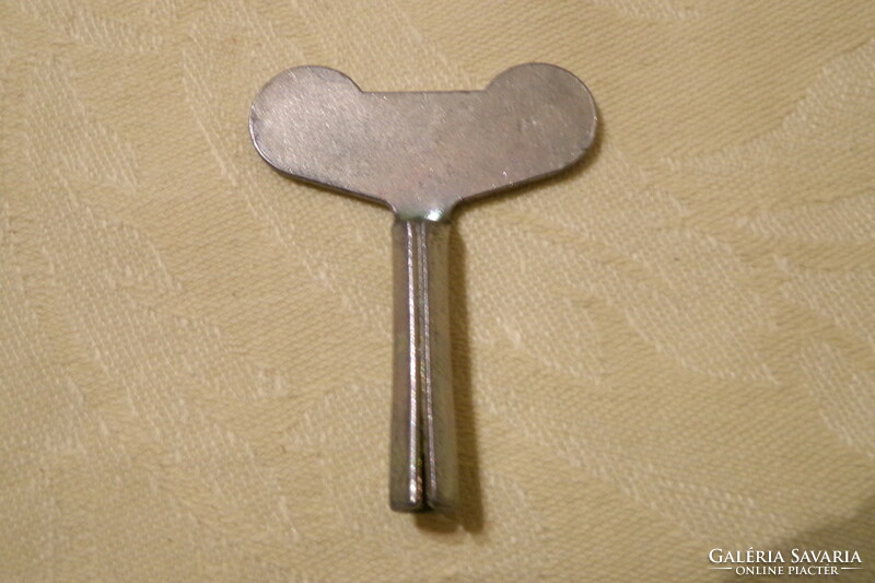 Toy winding key 40mm