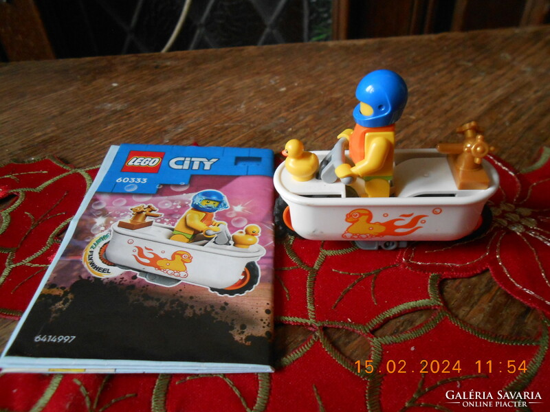 Lego city 60333 bathtub stuntman