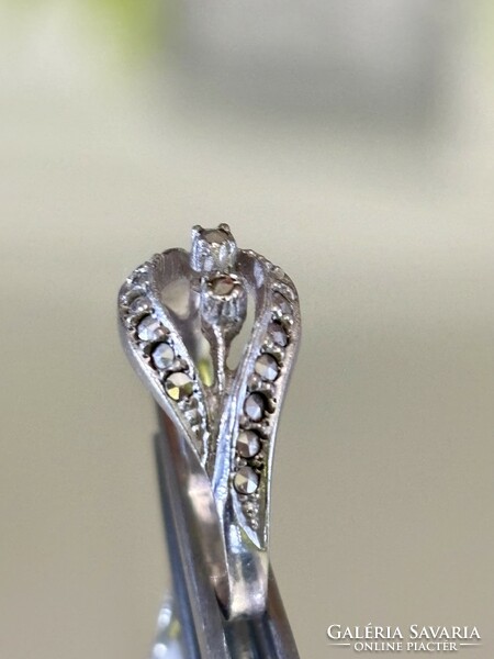 Gyönyörű antik ezüst gyűrű, Markazit kövekkel ékesítve