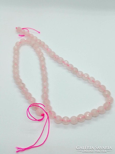 Faceted rose quartz mineral pearl 6 mm