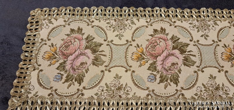 Old tapestry rug in display case (l4492)