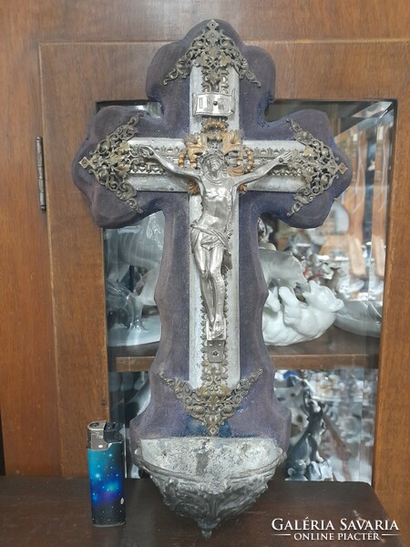 Old crucifix with holy water container 40 cm.