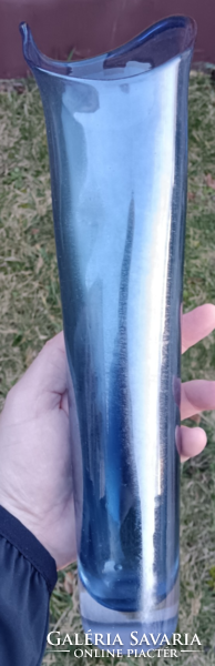 Irizáló kék üveg váza (35 cm)