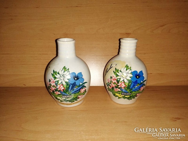 Two small porcelain jugs, 2 in one 10.5 cm (16 / k)