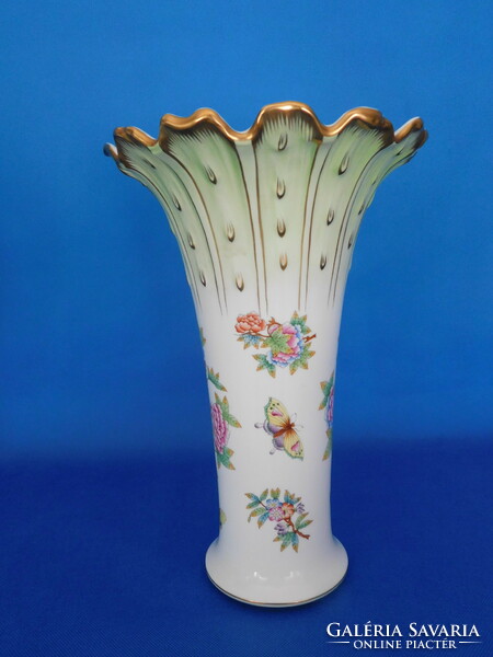 Vase of herring Victoria kála