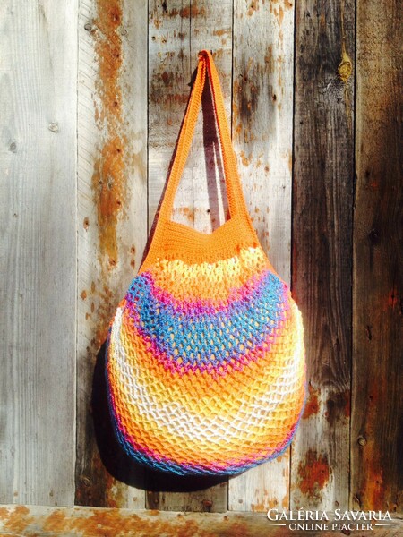 French bag made of gradient yarn