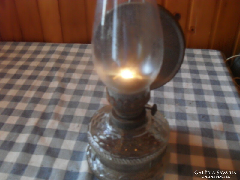 Old kerosene lamp, patina!