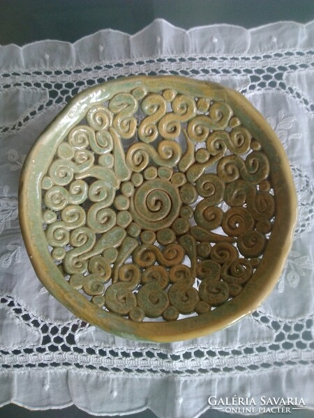 Bukrán edit style ceramic tray in a greenish-yellow shade, handmade!