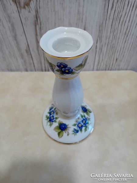 Ravenclaw porcelain candle holder with blackberry pattern