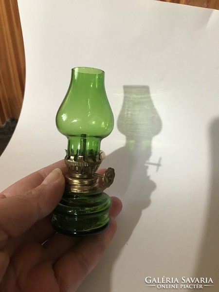 10 Cm high mini petroleum lamp green ornament