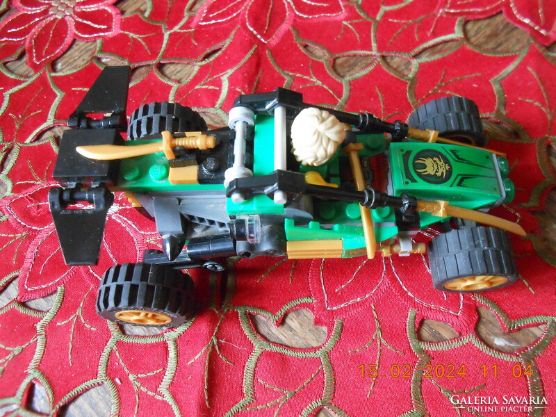 Lego Ninjago - Dzsungeljáró 71700 Lloyd