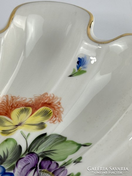 Herend shell porcelain serving bowl, centerpiece