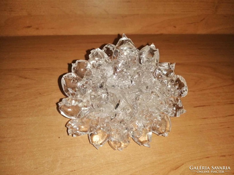 Specially shaped glass table decoration, letter weight