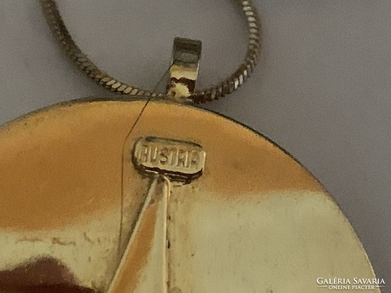 Austria marked gold-plated chain with pendant - 1970s