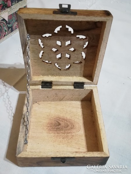Wooden jewelry box.