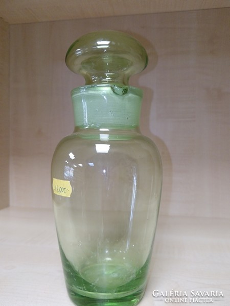 Irizáló zöld patika üveg