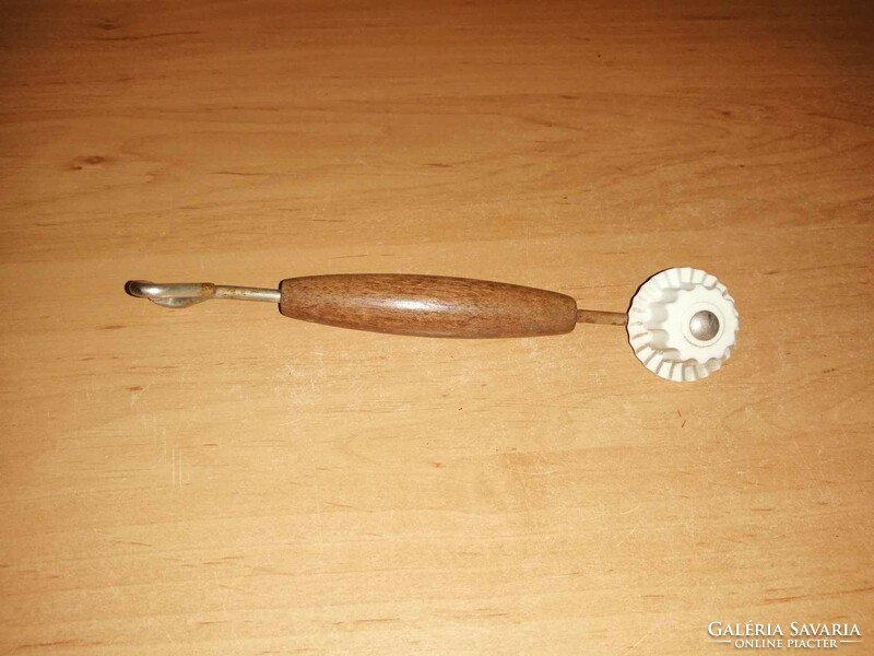 Old wood cutter, rádli 18 cm (29/d)