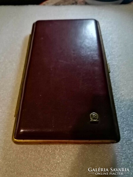 Old burgundy leather copper structured portable cigar holder (r monogrammed)