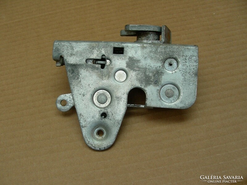 Vw t1 bus door lock structure 1964-