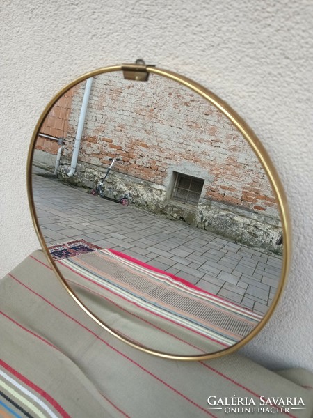 Art-deco circular wall mirror. 40 cm. Negotiable.