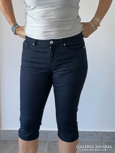 Orsay női sötétkék capri nadrág, rugalmas kevert pamut anyag