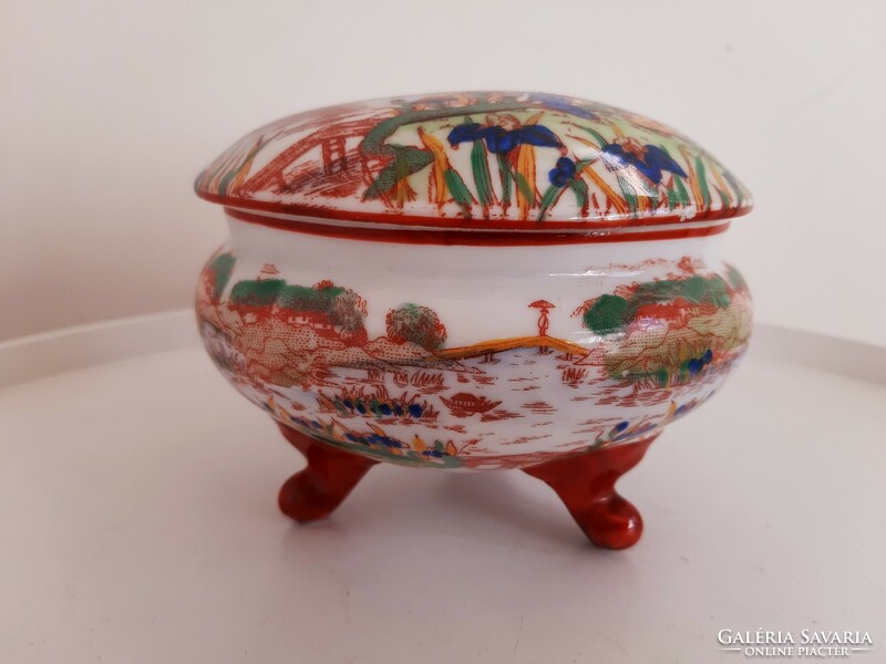 Antique Czech victoria porcelain bonbonnier with Japanese geisha pattern
