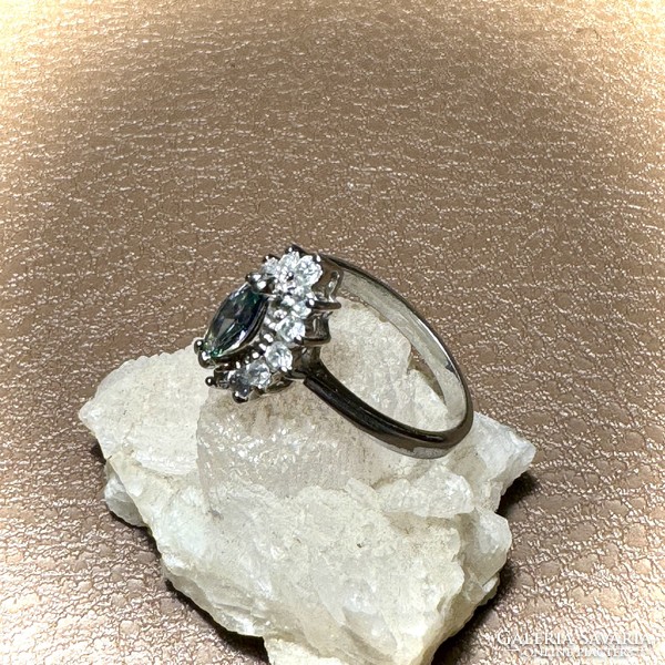 Ezüst gyűrű cirkon kövekkel, 925v ezüst ékszer, cirkónia köves gyűrű mérete 54 mm körméret