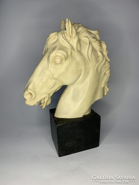 The artificial marble horse statue by Santini (1910-1975).