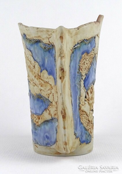 Malaysian tenmoku porcelain handicraft vase marked 1Q624 16 cm