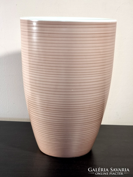 *KPM Berlin Bauhas style porcelán váza, XX.szd közepe körül.